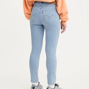 Levi’s High Rise Skinny Jeans